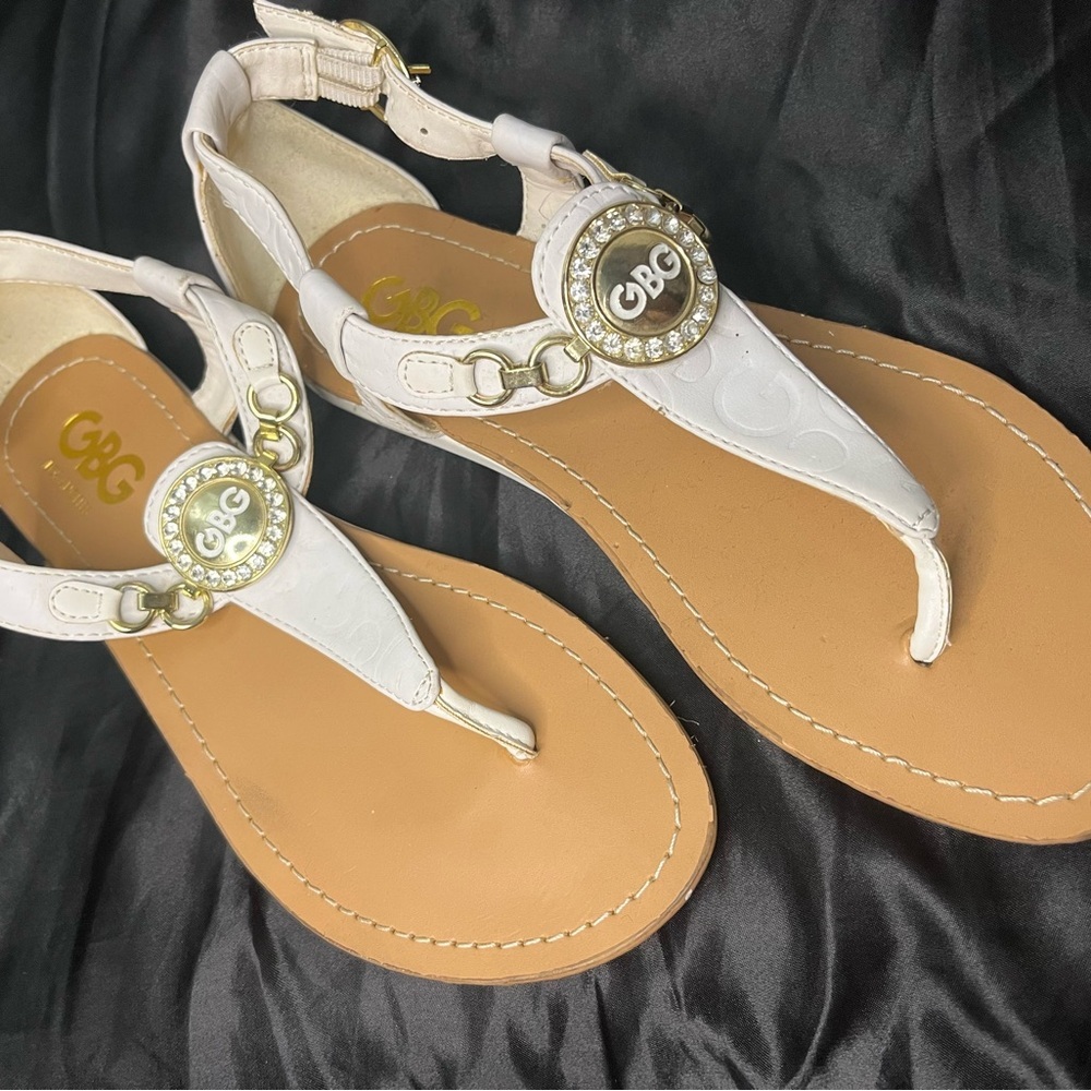 Gianni Bini guess White and Tan Sandals with Sparkling Medallion